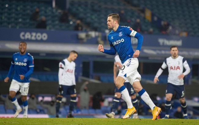 参与者的一 参与者的一